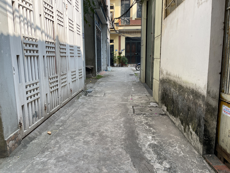 Bán gấp 50,8m2 đất ngõ 29 Phố Trạm. Cách 50m ra vườn hoa và mặt Phố, 150m ra cầu Vĩnh Tuy 4