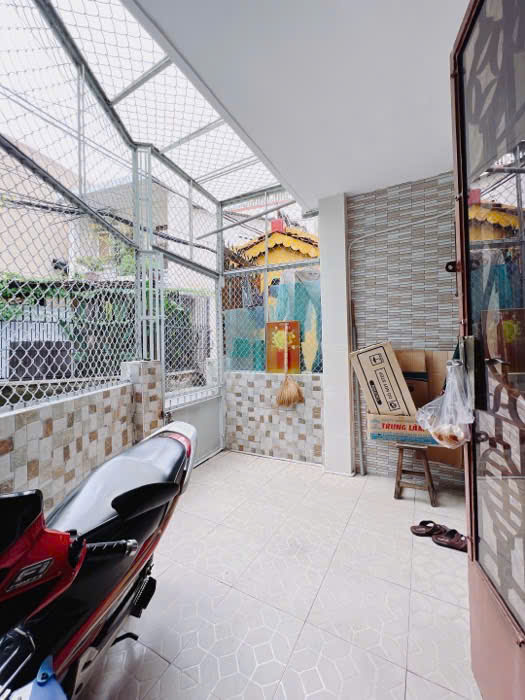 BÁN NHÀ DT 81.5M2 CÁCH 1 CĂN RA MẶT TIỀN NGUYỄN THẦN HIẾN- CHÀO CHỈ 7.45T- GIAO THƯƠNG TÔN THẤT 3