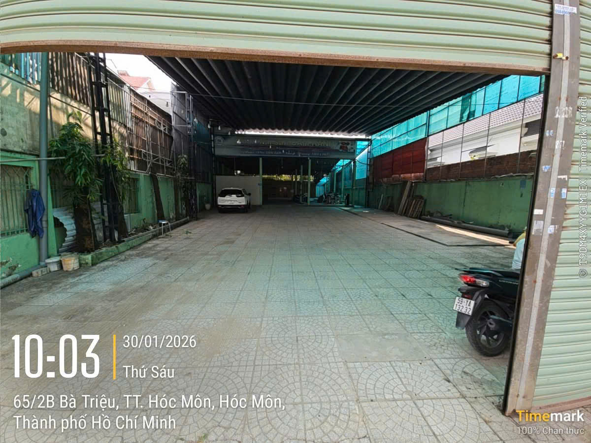 XƯỞNG MẶT TIỀN BÀ TRIỆU – GẦN BV HÓC MÔN – QUỸ ĐẤT LỚN HIẾM 3