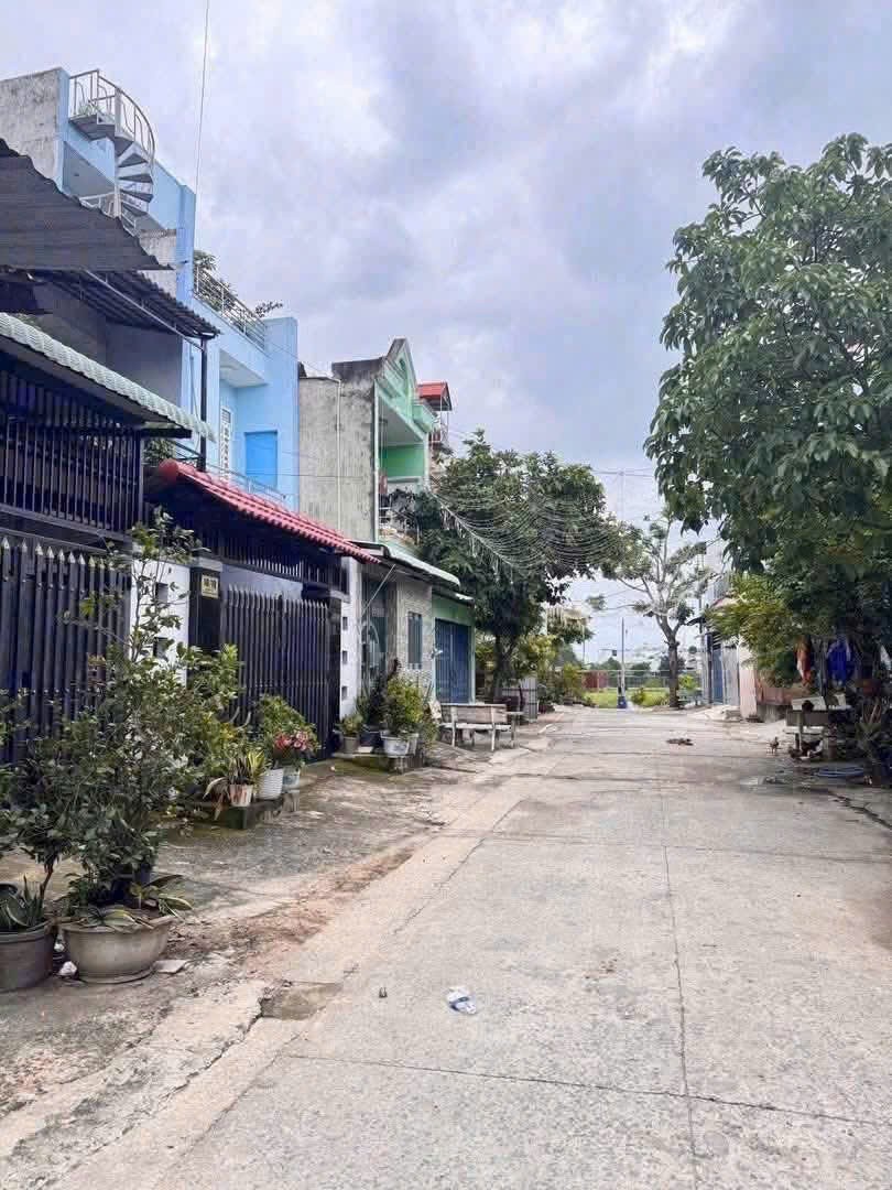 NHÀ (8x20) – HẺM 6M THÔNG TÔ KÝ – GẦN CHỢ BA BẦU – CÓ KHO RIÊNG 4