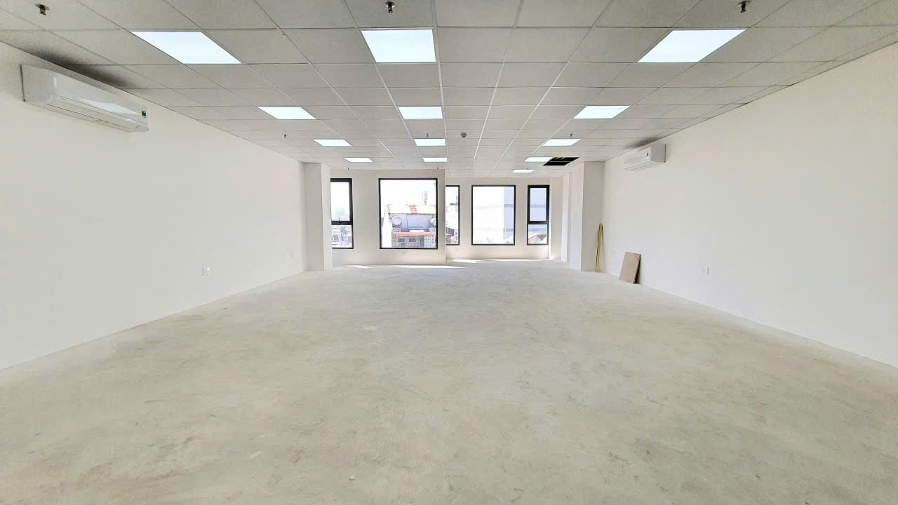 Cho thuê Văn phòng Tân Bình, Hồ Chí Minh, Diện tích 1100m², Giá 300 Triệu/tháng 4