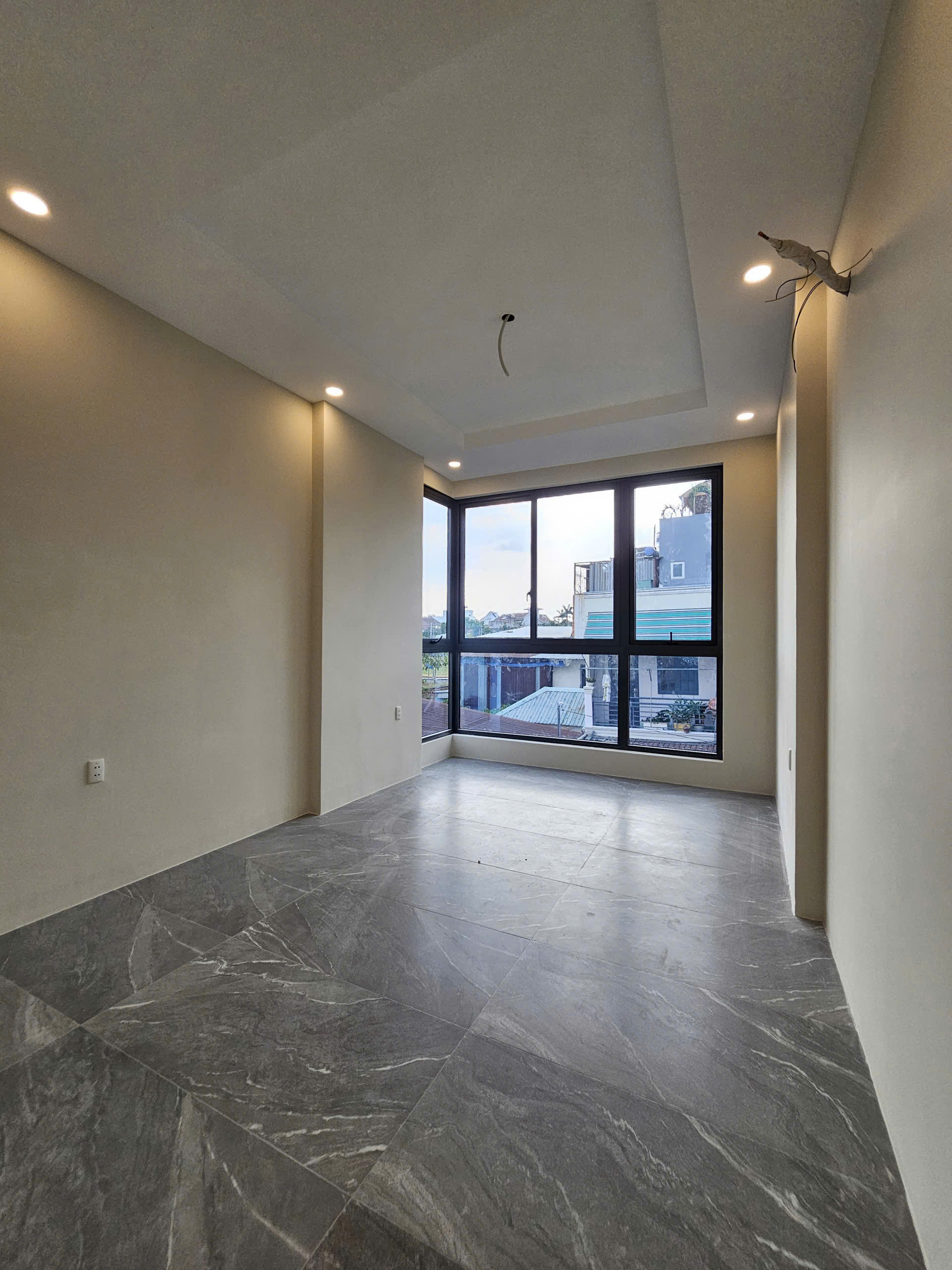 Cần bán Nhà mặt tiền Phường Thảo Điền, Quận 2, Diện tích 102m², Giá 17.8 Tỷ 6