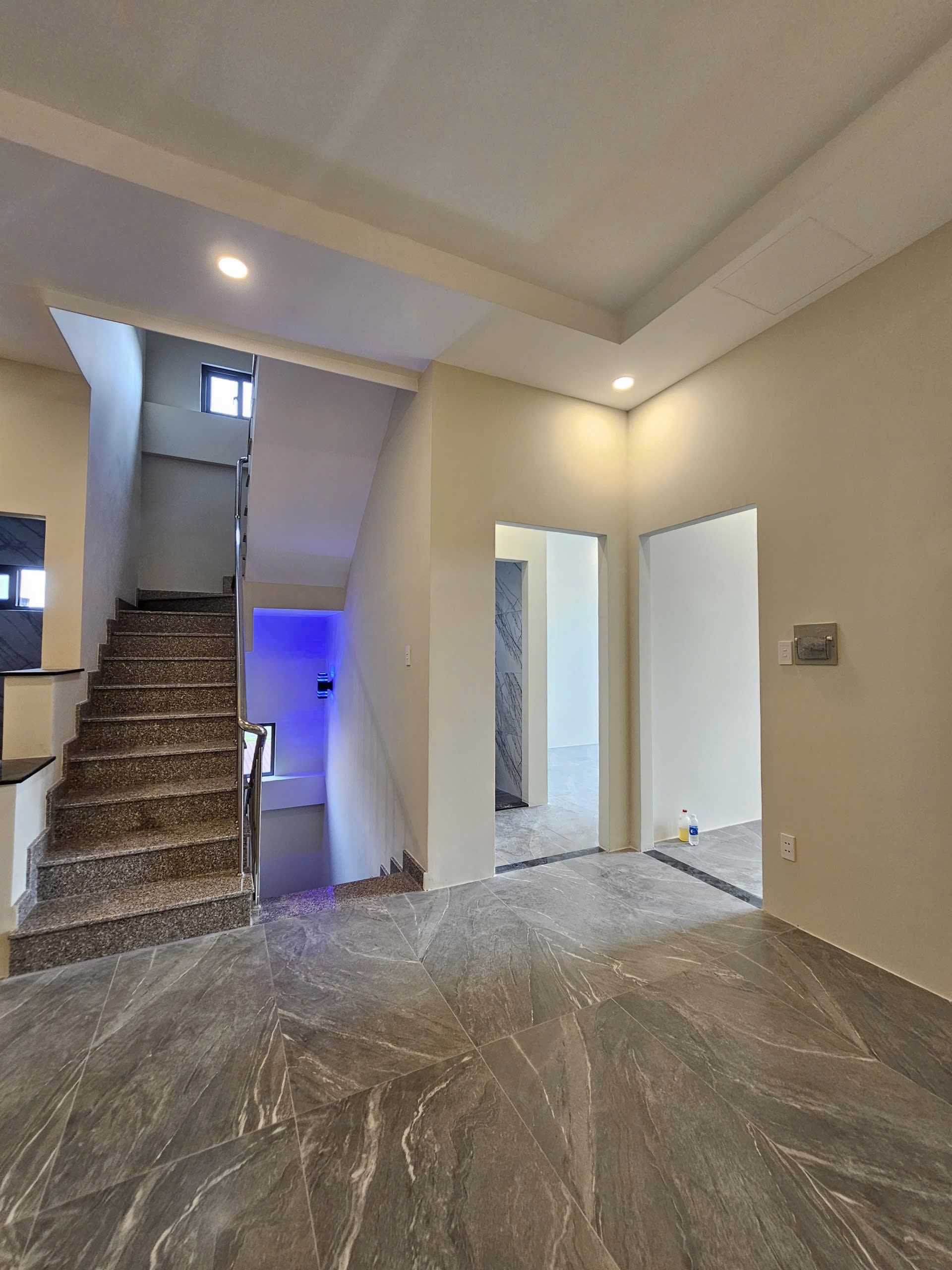 Cần bán Nhà mặt tiền Phường Thảo Điền, Quận 2, Diện tích 102m², Giá 17.8 Tỷ 8