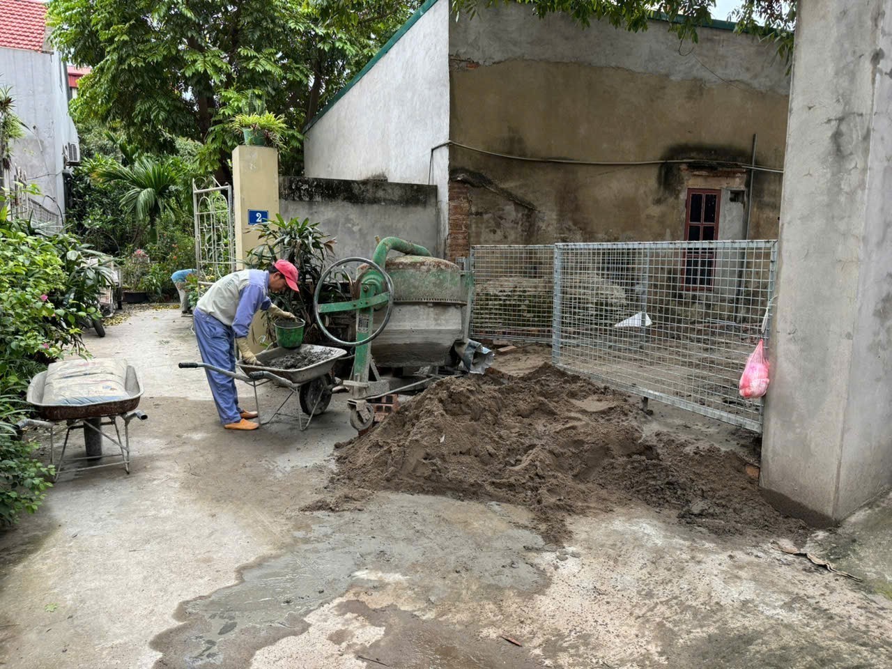 Bán đất Chi Đông, Mê Linh - 81m2 - Ngõ rộng, ô tô đỗ cửa - Gần KCN Quang Minh