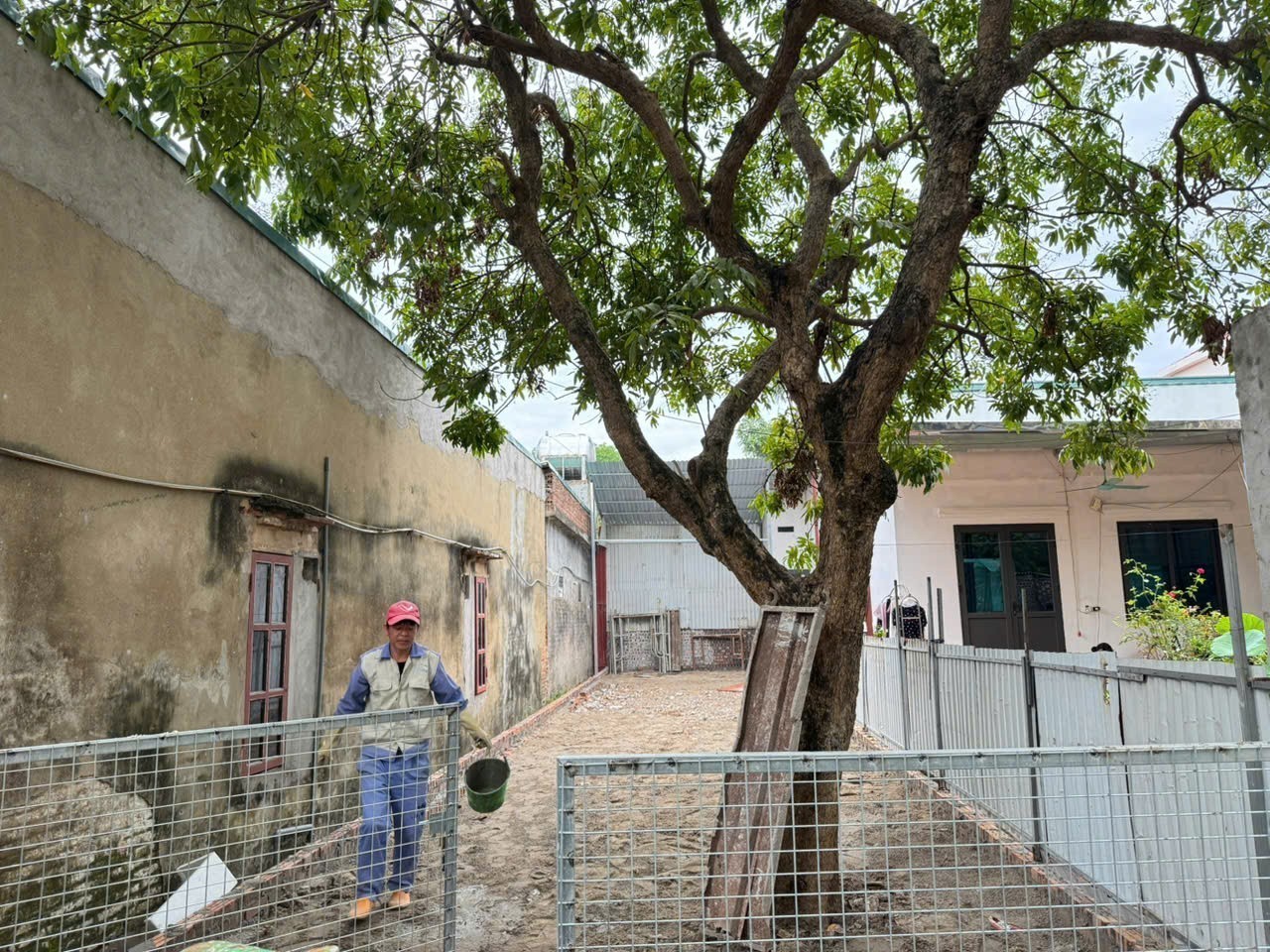 Bán đất Chi Đông, Mê Linh - 81m2 - Ngõ rộng, ô tô đỗ cửa - Gần KCN Quang Minh 2