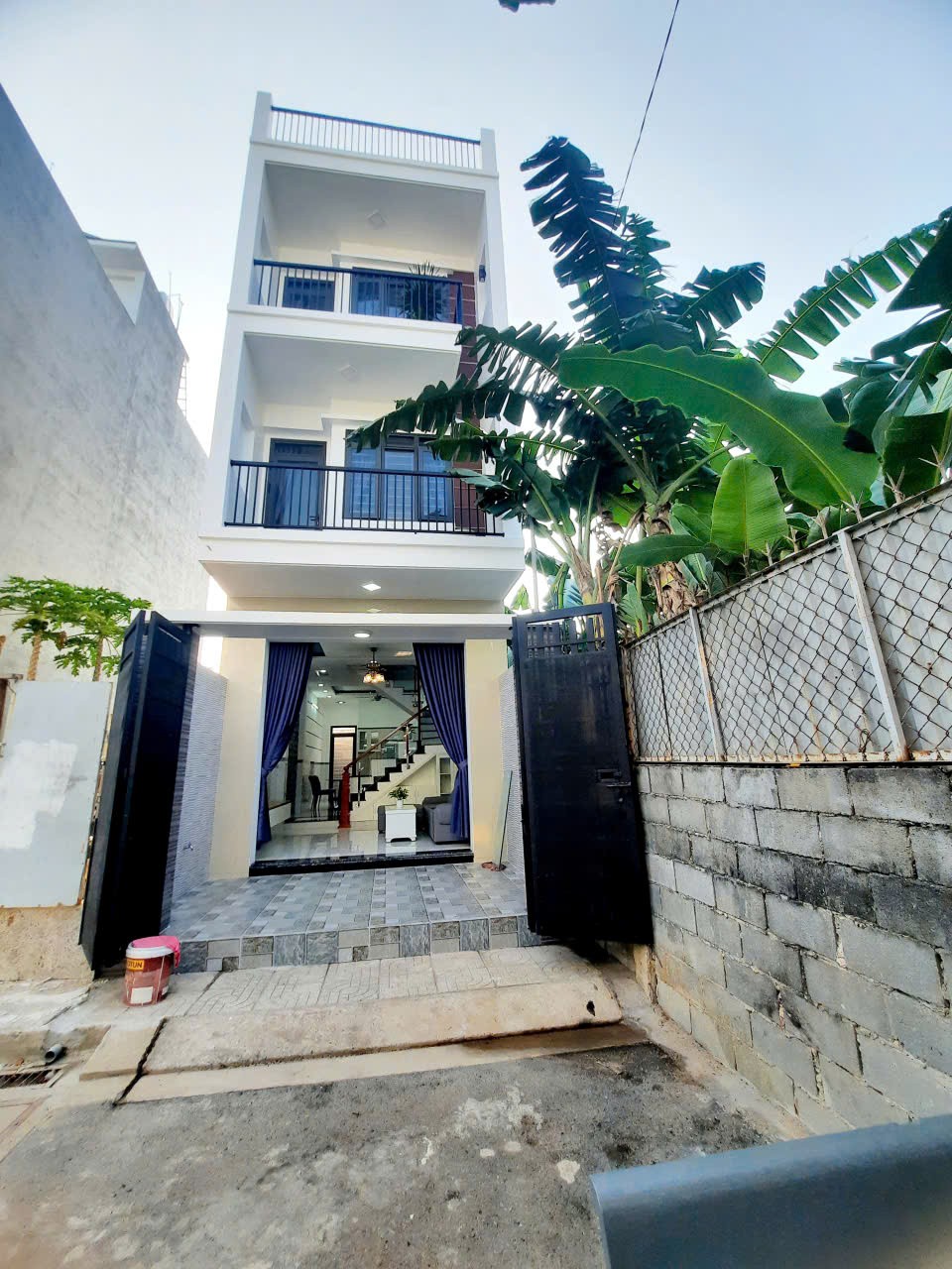 Bán nhà mới xây  đường số 6 linh xuân thủ đức .LH 0909428959. 3