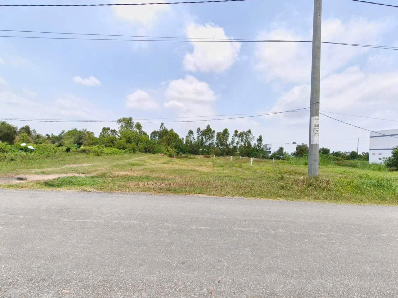 Bán đất mt đường Tân Bửu-Thanh Phú,xã Tân Bửu dt 224m2 (200m2 thổ) giá 3,5 tỷ 2