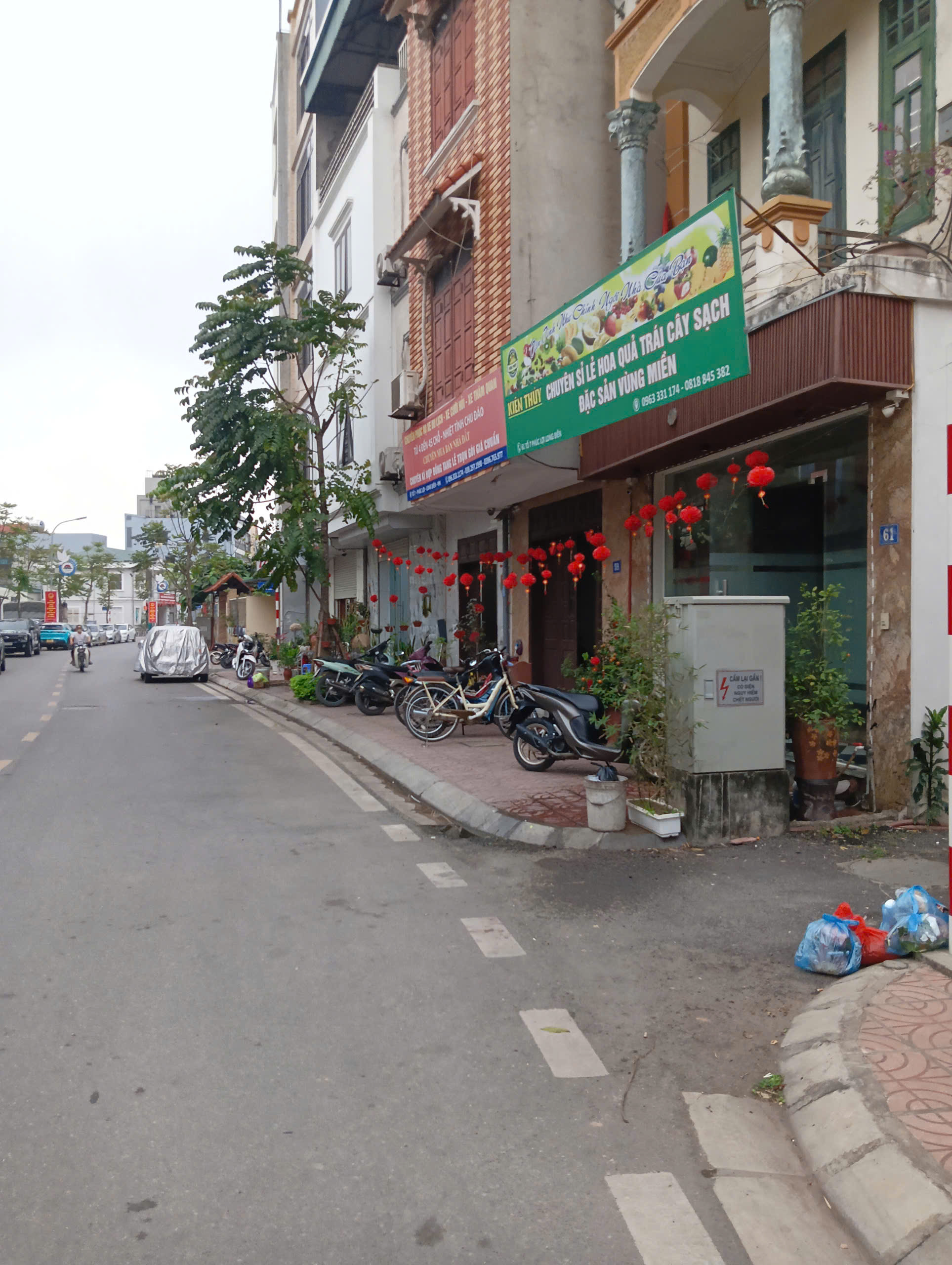 Bán nhà vị trí đẹp đường Thach Bàn - Long Biên - HN. 4