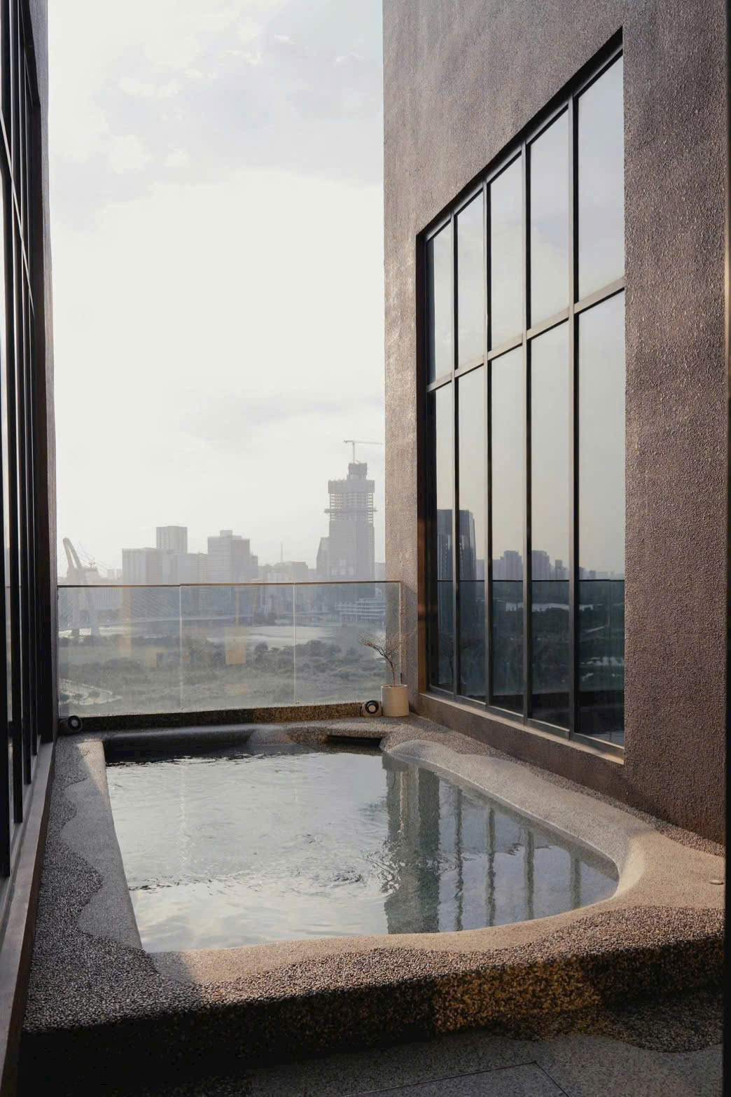 Cho thuê Căn hộ chung cư Quận 1, Hồ Chí Minh, Diện tích 297m², Giá 260 Triệu/tháng 10