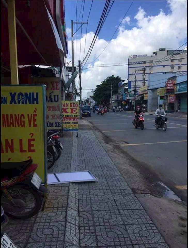 GIẢM SỐC 2 TỶ – NHÀ (5x30) MẶT TIỀN LÊ VĂN KHƯƠNG – CHỈ 10.xxx TỶ