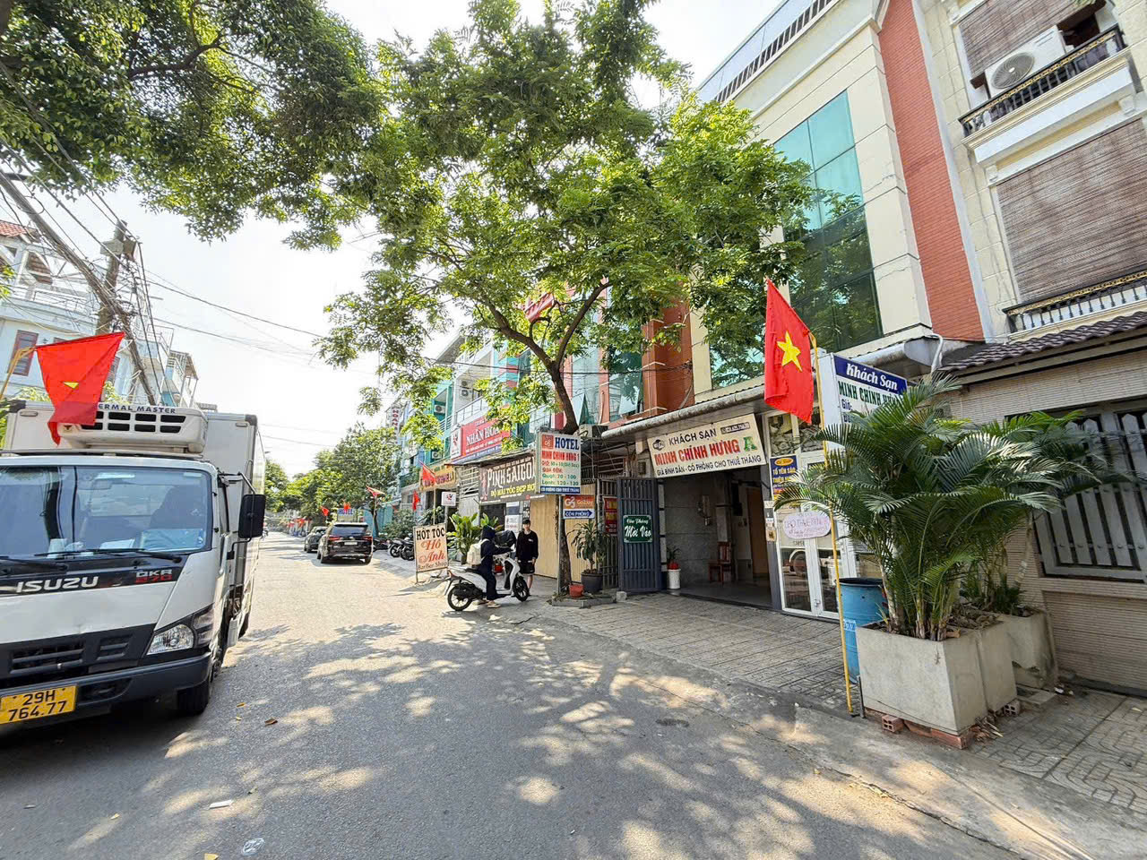 BIỆT THỰ MINI HẦM 3 LẦU – VIEW CV K82 – DÒNG TIỀN 25TR/THÁNG – CHỈ 12.5 TỶ 3