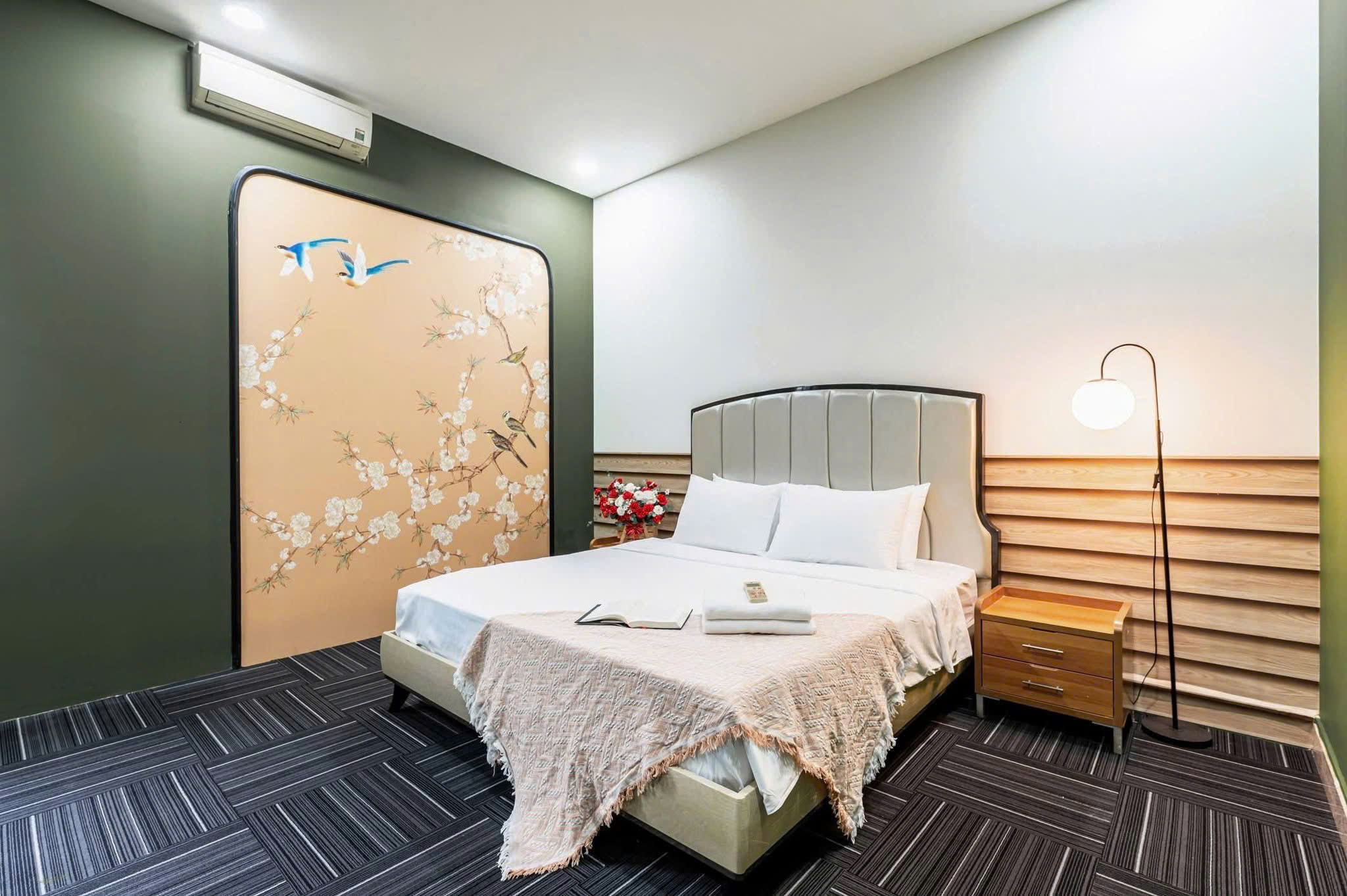 Cho thuê Biệt thự Phường Thảo Điền, Quận 2, Diện tích 200m², Giá 130 Triệu/tháng 2