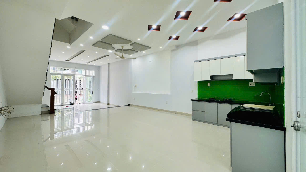 NHÀ MẶT TIỀN 6M-100M2- GẦN SIÊU THỊ GO-KHAI THÁC KINH DOANH LUÔN 3