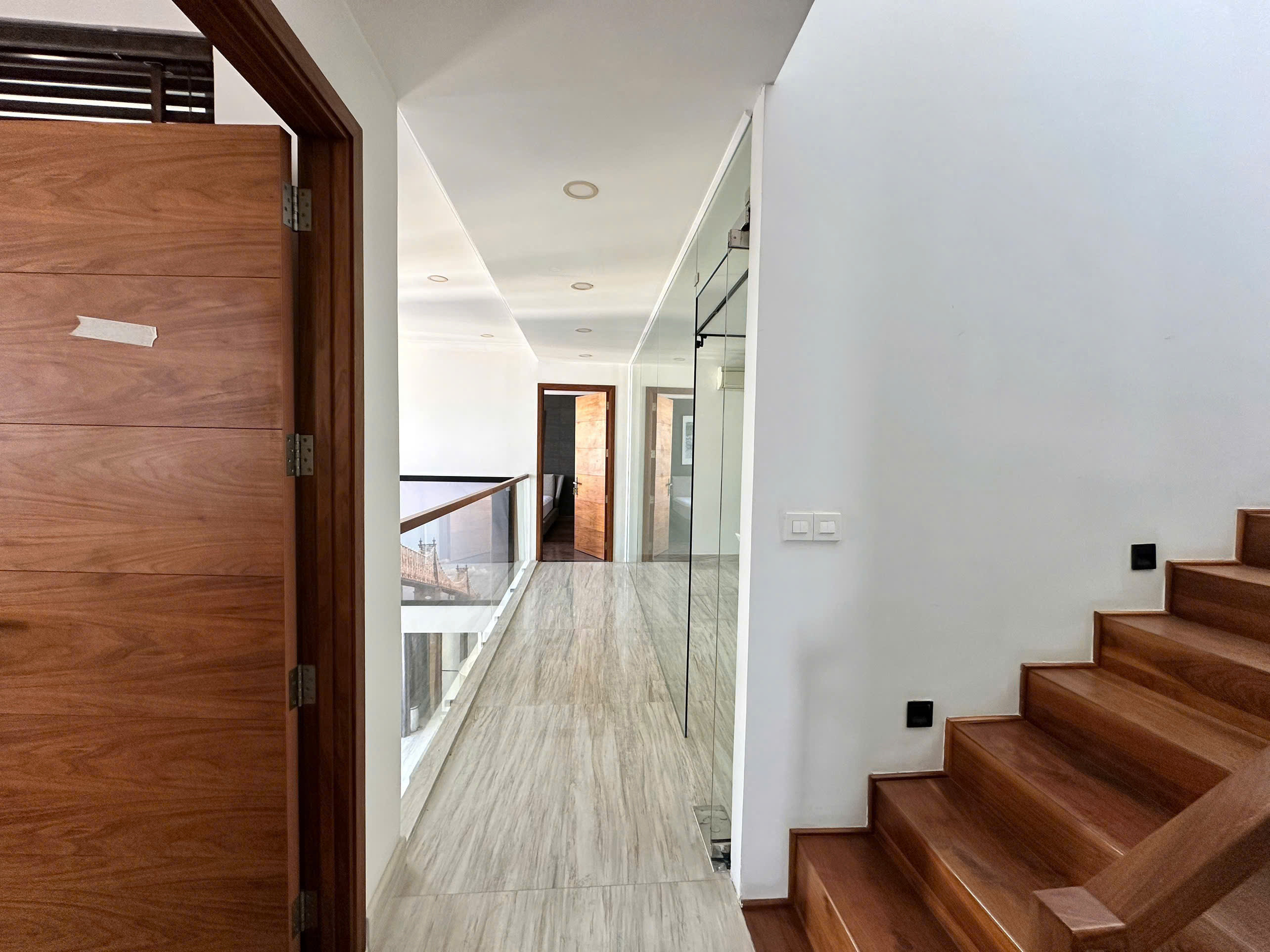 Cho thuê Căn hộ chung cư Phường Thảo Điền, Quận 2, Diện tích 370m², Giá Thương lượng 5