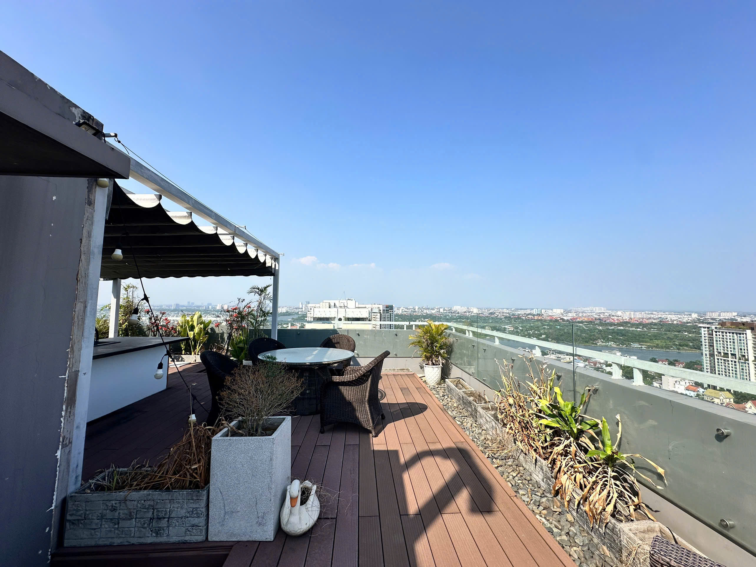 Cho thuê Căn hộ chung cư Phường Thảo Điền, Quận 2, Diện tích 370m², Giá Thương lượng 13