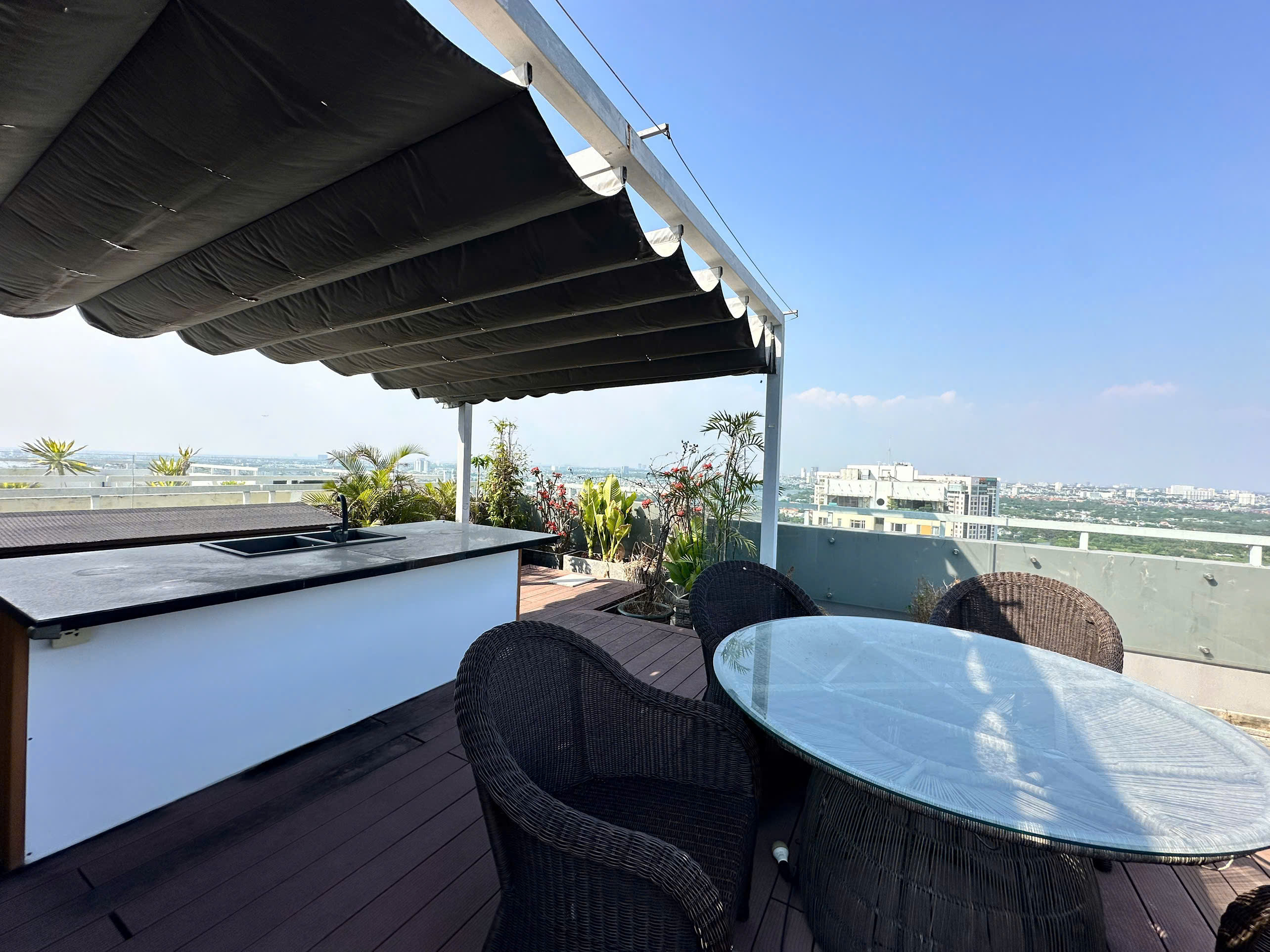 Cho thuê Căn hộ chung cư Phường Thảo Điền, Quận 2, Diện tích 370m², Giá Thương lượng 11