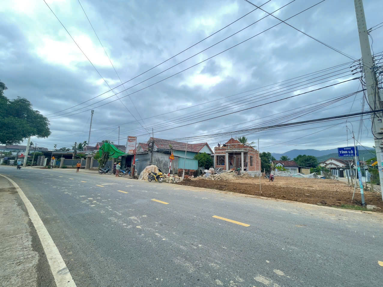 BÁN 2 LÔ LIỀN KỀ VỪA Ở VỬA KINH DOANH MẶT TIỀN TL2 DIÊN THỌ, DIÊN KHÁNH. ZÁ 1tỷ550 4