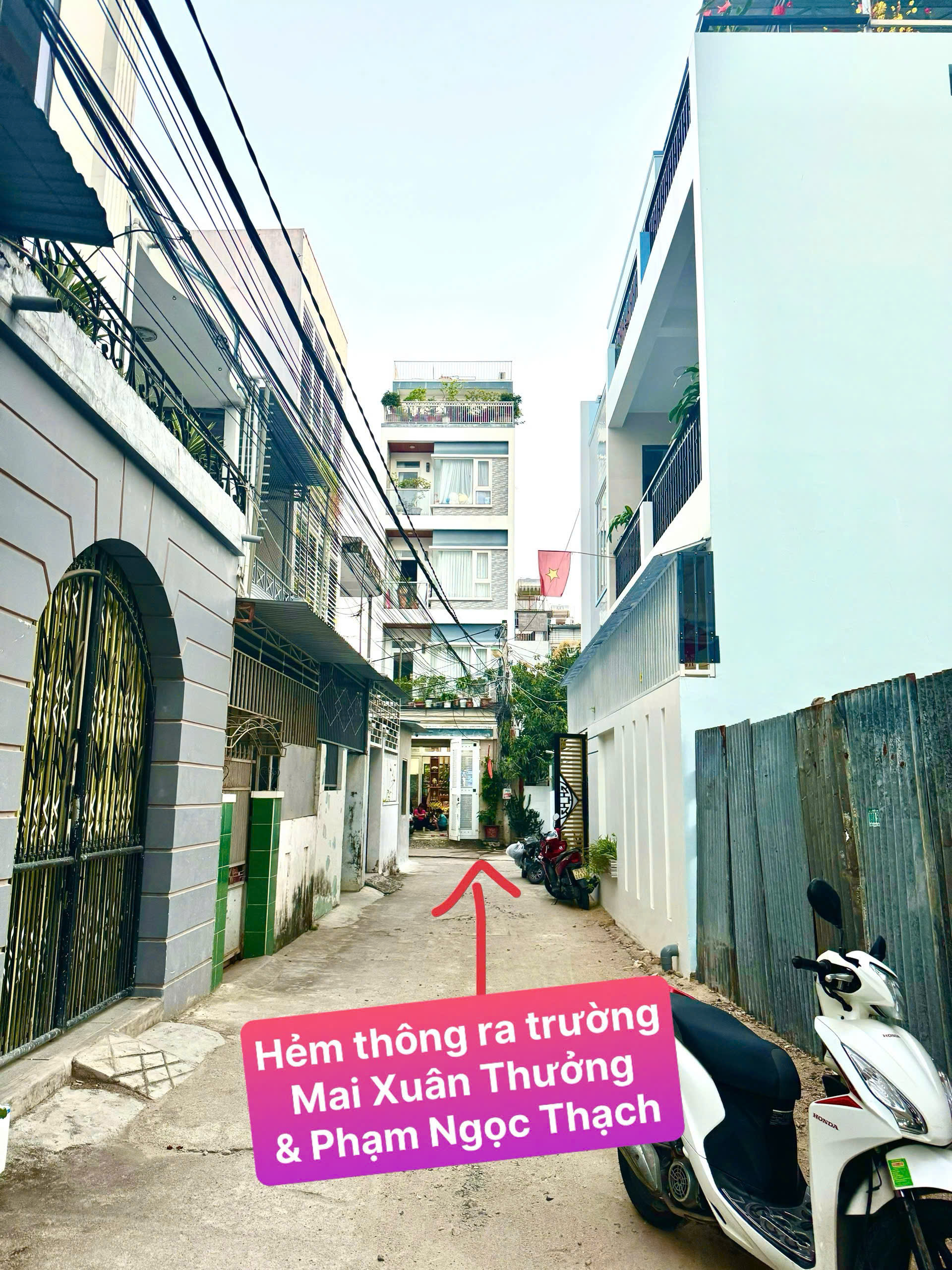 BÁN NHÀ HẺM OTO THÔNG CÁCH BIỂN CHỈ 350m, NGAY CÔNG AN PHƯỜNG BẮC NHA TRANG. ZÁ 5tỷ5. 4