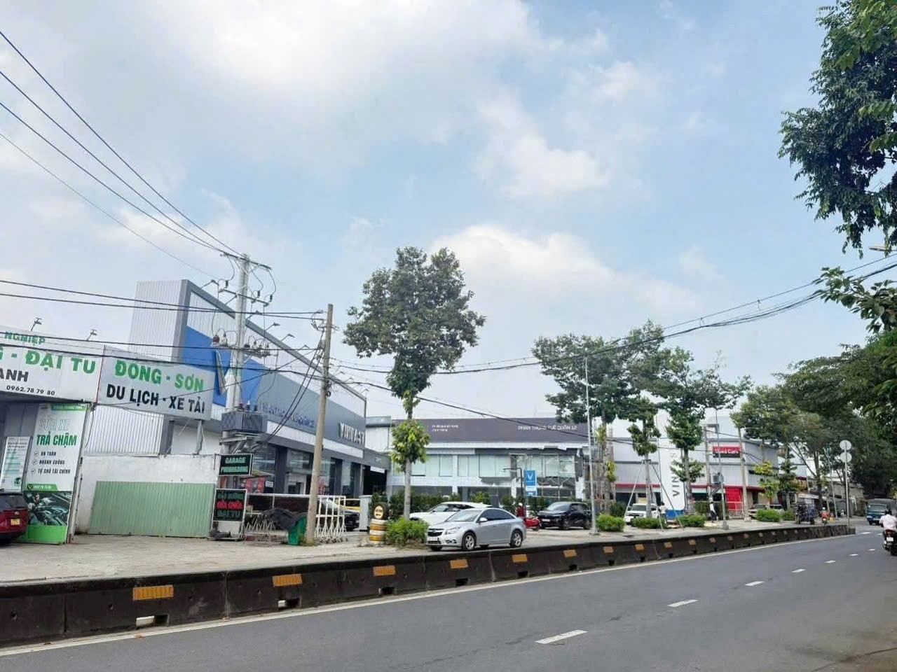 3 LÔ MẶT TIỀN LÊ THỊ RIÊNG – ĐƯỜNG 30M – FULL THỔ CƯ – VỊ TRÍ VÀNG 2