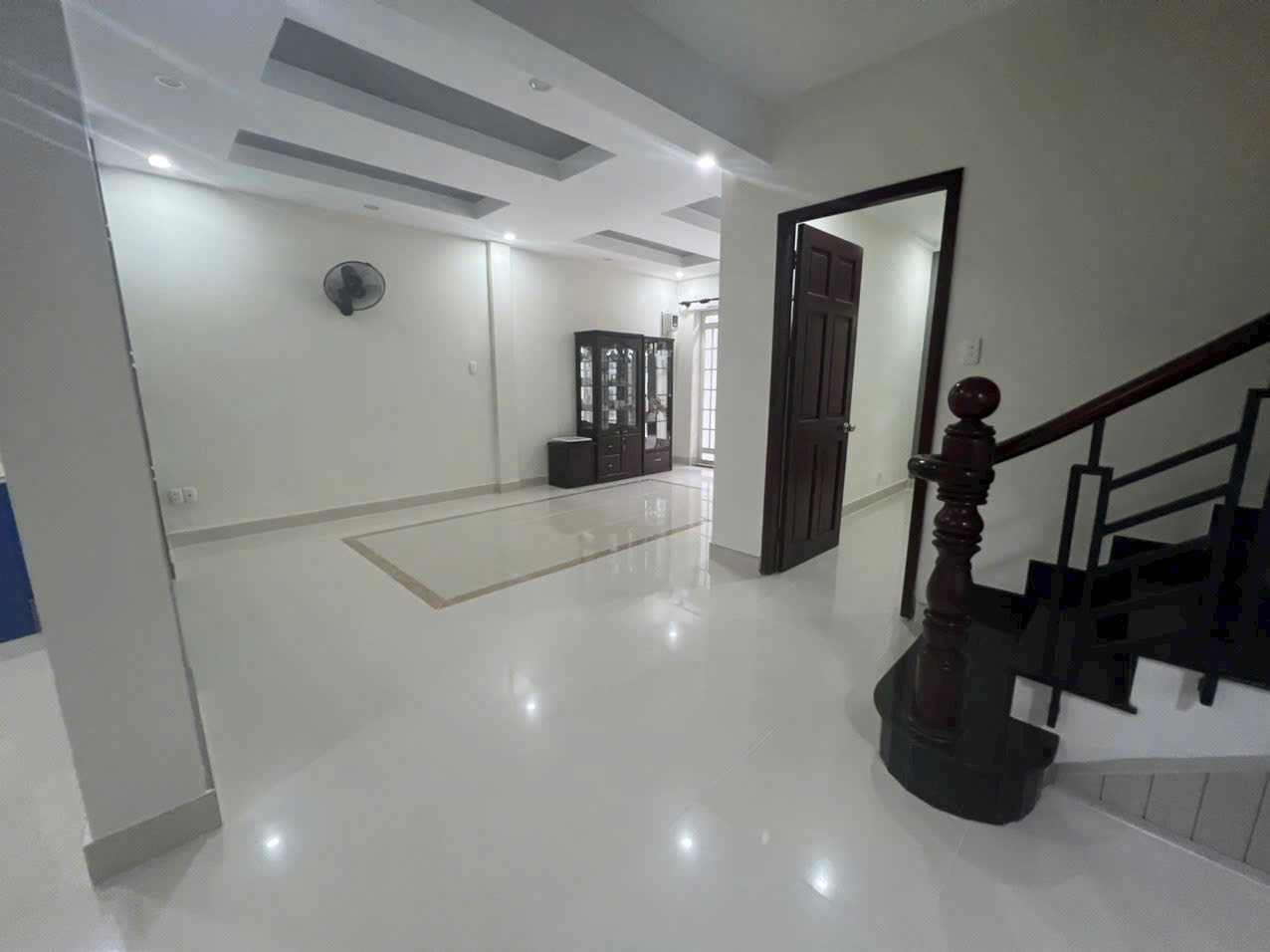 Cho thuê Nhà mặt tiền Phường Phước Long B, Quận 9, Diện tích 100m², Giá 16 Triệu/tháng