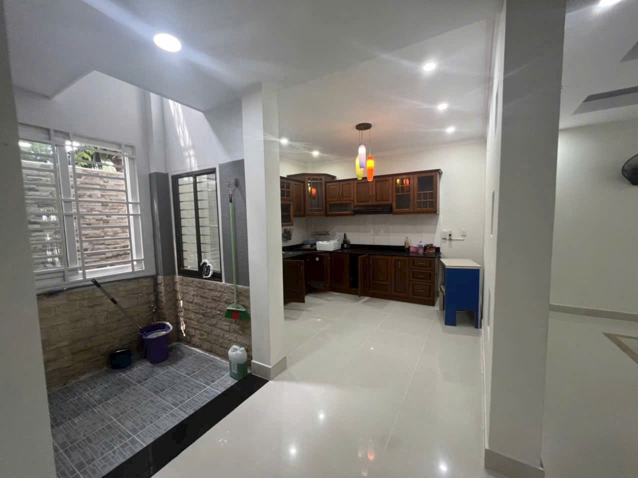 Cho thuê Nhà mặt tiền Phường Phước Long B, Quận 9, Diện tích 100m², Giá 16 Triệu/tháng 3