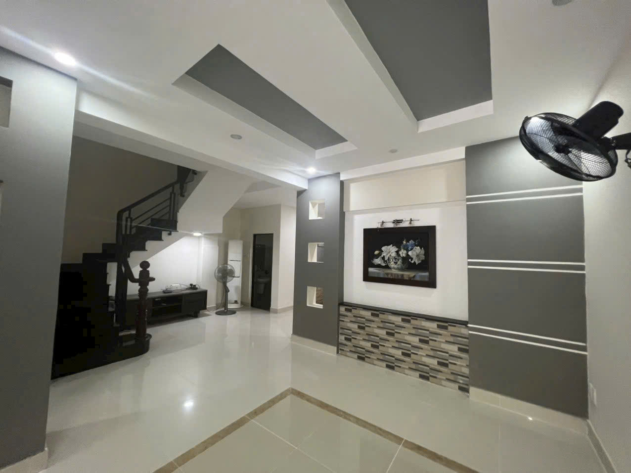 Cho thuê Nhà mặt tiền Phường Phước Long B, Quận 9, Diện tích 100m², Giá 16 Triệu/tháng 4