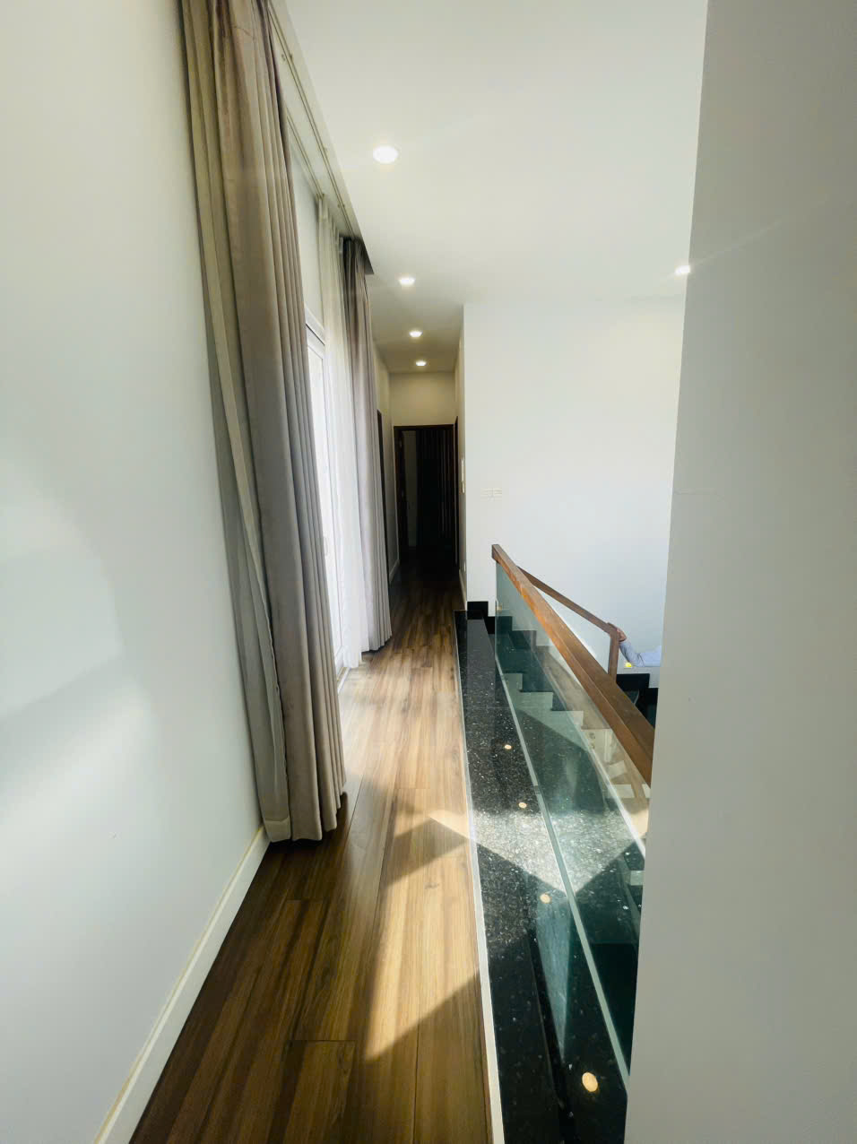 Cho thuê Biệt thự Quận 9, Hồ Chí Minh, Diện tích 251m², Giá Thương lượng 15