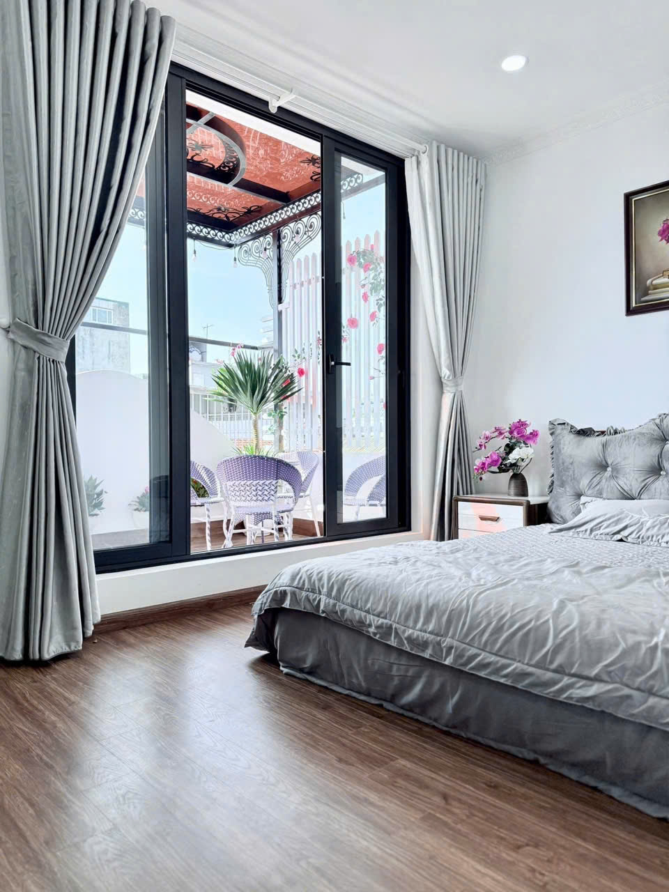 CHÙA BỘC – DIỆN TÍCH  60M – 7 TẦNG  – MT-  5M MẶT TIỀN  – THANG MÁY – 40M RA PHỐ 5