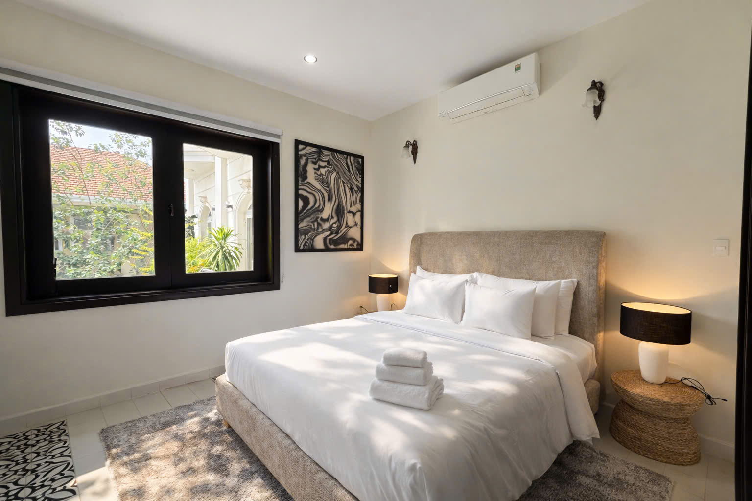 Cho thuê Biệt thự Phường Thảo Điền, Quận 2, Diện tích 450m², Giá Thương lượng 5