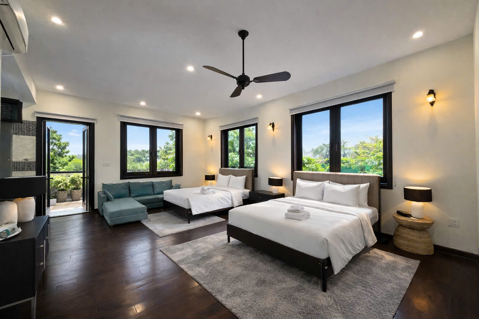 Cho thuê Biệt thự Phường Thảo Điền, Quận 2, Diện tích 450m², Giá Thương lượng 7