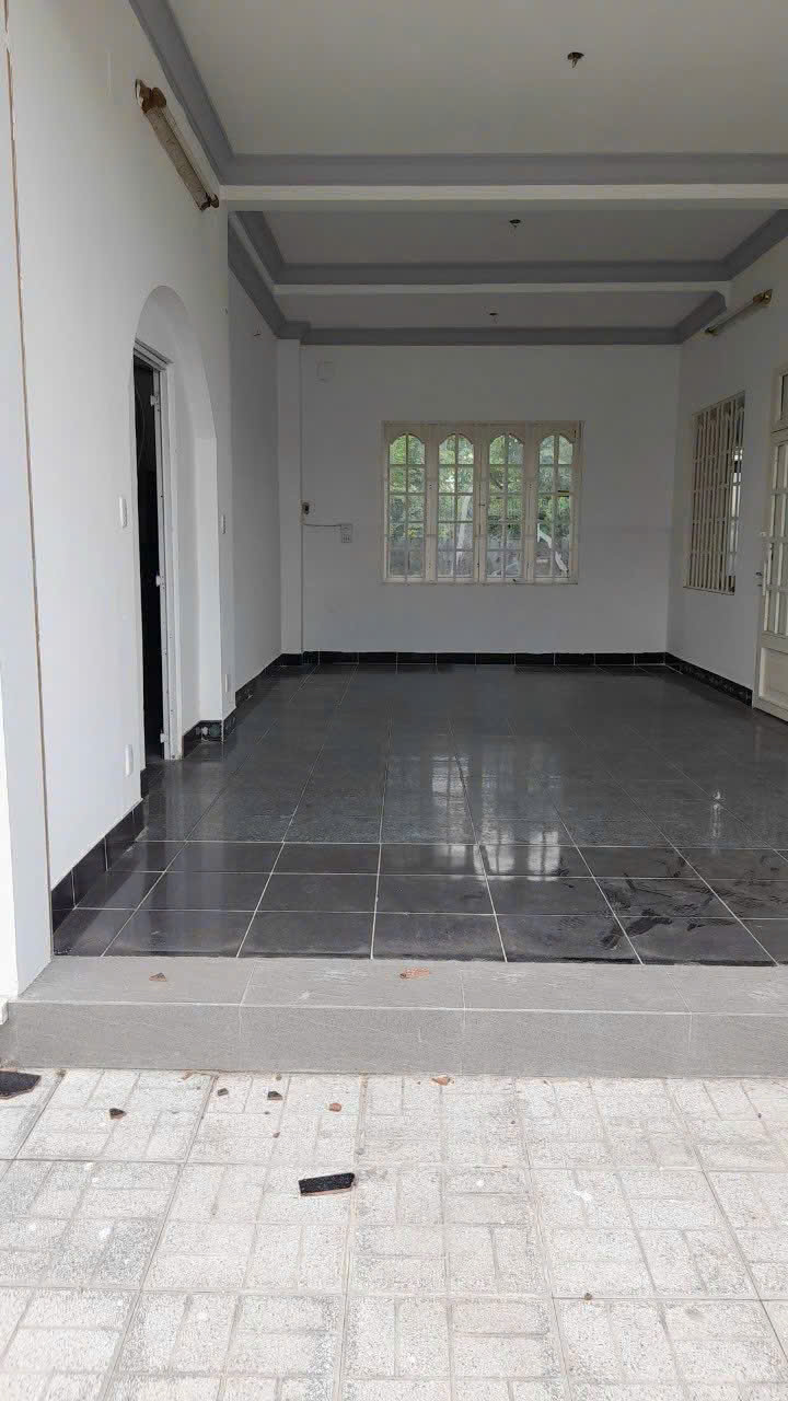 MẶT TIỀN ĐẶNG THÚC VỊNH – NGANG 11M – DÒNG TIỀN 30TR/THÁNG 4