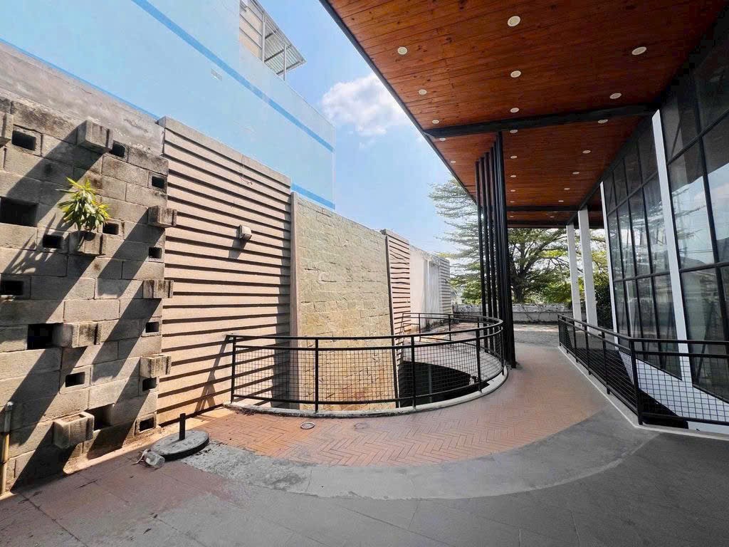 Cho thuê Nhà mặt tiền Phường Cát Lái, Quận 2, Diện tích 350m², Giá 70 Triệu/tháng