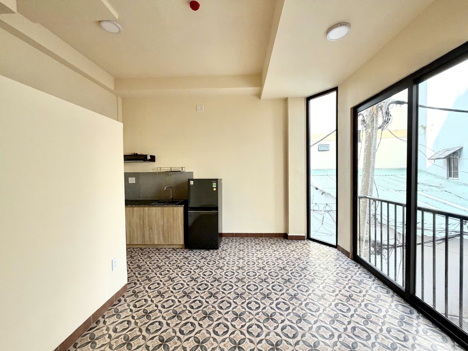 CHDV MỚI 100% – THANG MÁY – 11–14 PHÒNG – DÒNG TIỀN 80TR – TẦM 16 TỶ 2