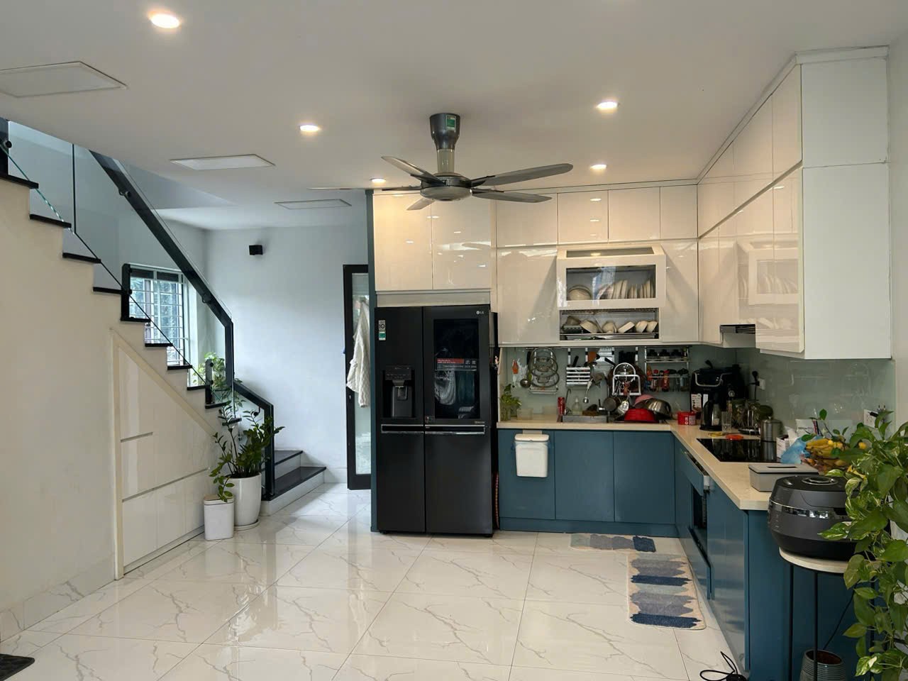 BÁN NHÀ MẶT ĐƯỜNG CỰ KHỐI HOA ĐỘNG – LONG BIÊN – VỊ TRÍ ĐẮC ĐỊA . 4