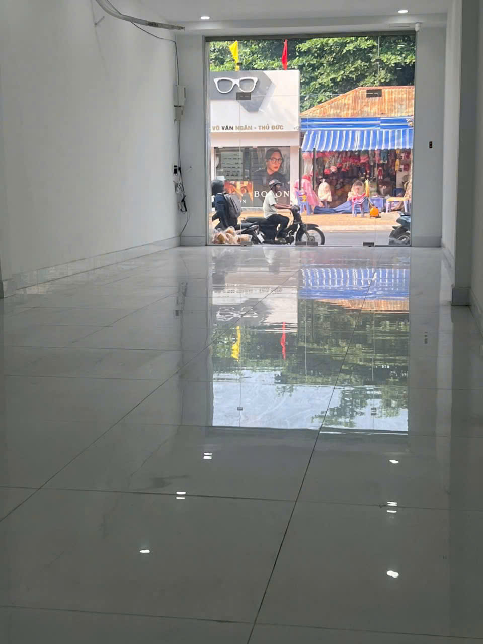 Cho thuê Nhà mặt tiền Phường Bình Thọ, Thủ Đức, Diện tích 332m², Giá Thương lượng 3