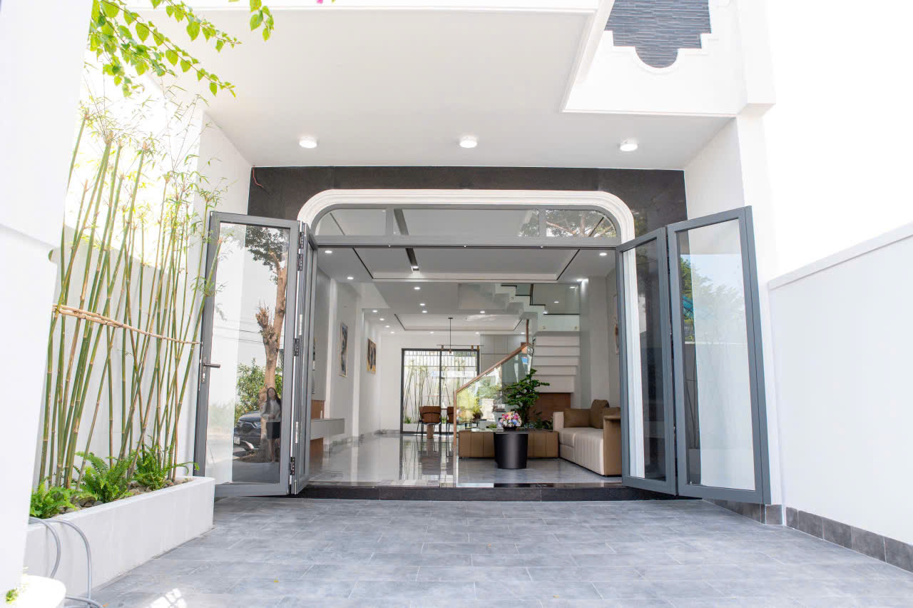 Cần bán Biệt thự Xã Vĩnh Thái, Nha Trang, Diện tích 100m², Giá 9.2 Tỷ 10