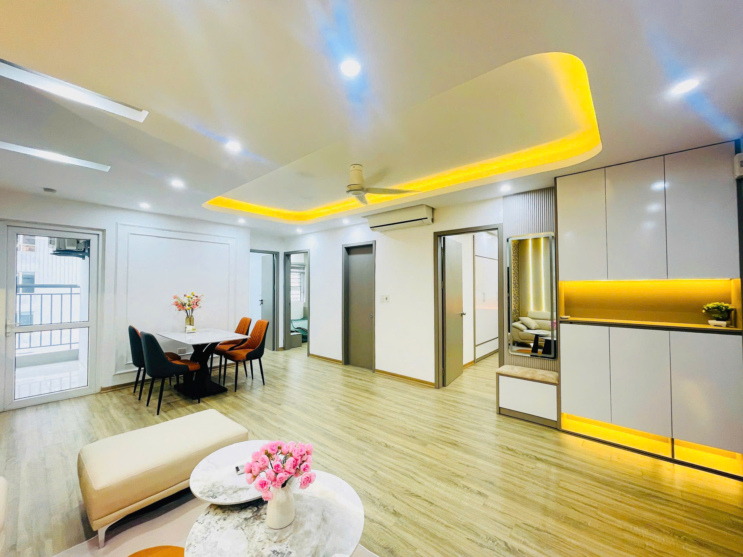 Bán căn hộ 3Pn, full nội thất mới 100% tại Thanh Hà-Hà Đông.