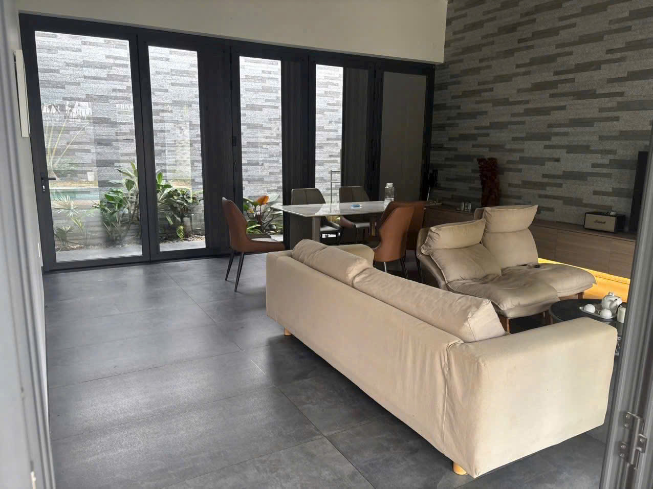 Cần bán Đất Phường Phước Long B, Quận 9, Diện tích 240m², Giá 24 Tỷ