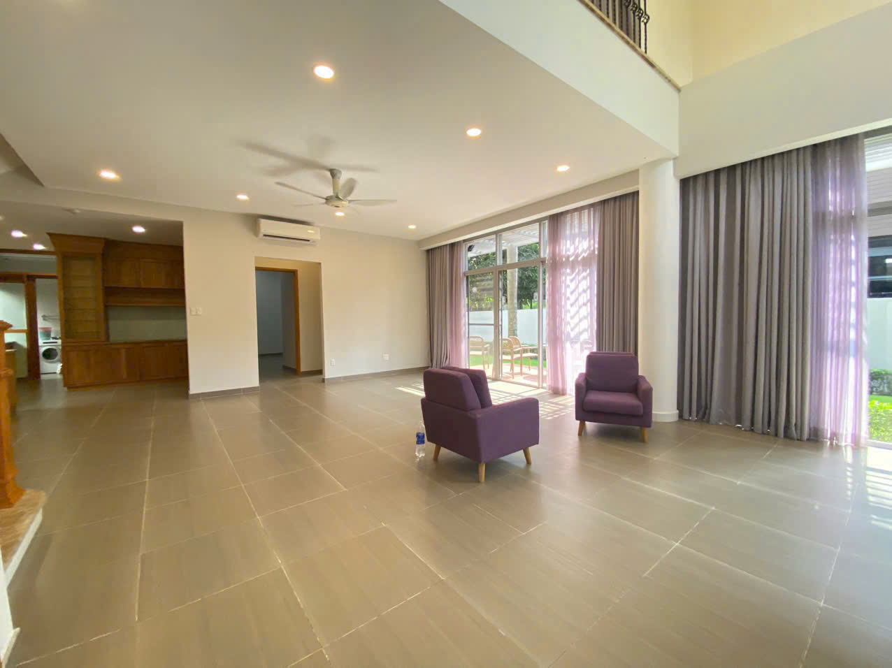 Cho thuê Nhà mặt tiền Quận 9, Hồ Chí Minh, Diện tích 415m², Giá 62 Triệu/tháng 7