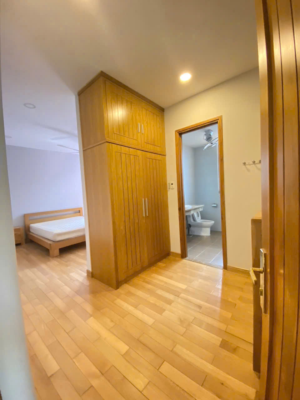 Cho thuê Nhà mặt tiền Quận 9, Hồ Chí Minh, Diện tích 415m², Giá 62 Triệu/tháng 8