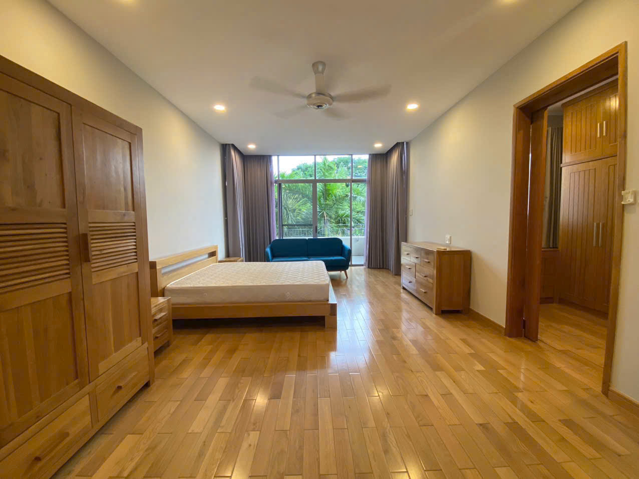 Cho thuê Nhà mặt tiền Quận 9, Hồ Chí Minh, Diện tích 415m², Giá 62 Triệu/tháng 10