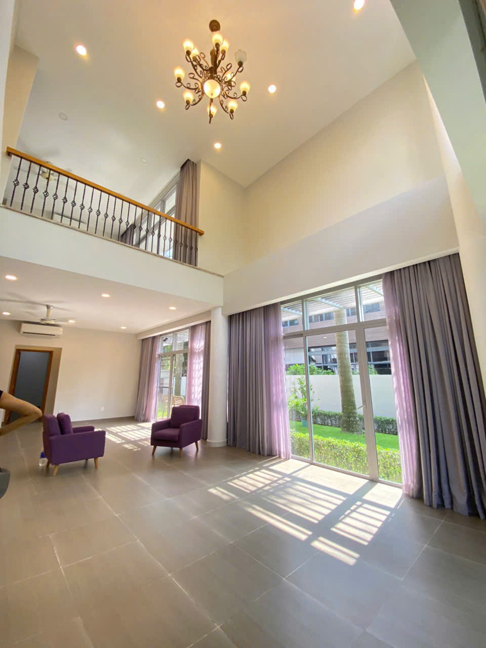 Cho thuê Nhà mặt tiền Quận 9, Hồ Chí Minh, Diện tích 415m², Giá 62 Triệu/tháng 6