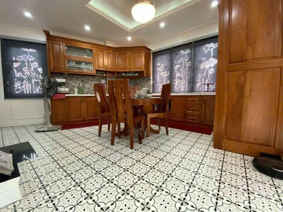 MẶT PHỐ TÂY SƠN – DIỆN TÍCH 85M – MẶT TIỀN 7M – LÔ GÓC – VỈA HÈ – 25 TỶ 4