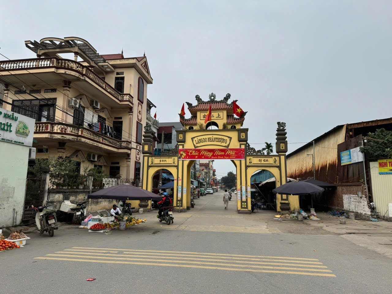 Bán nhà 3 tầng lô góc 2 mặt tiền – trục chính thôn Do Thượng, Tiền Phong. 3