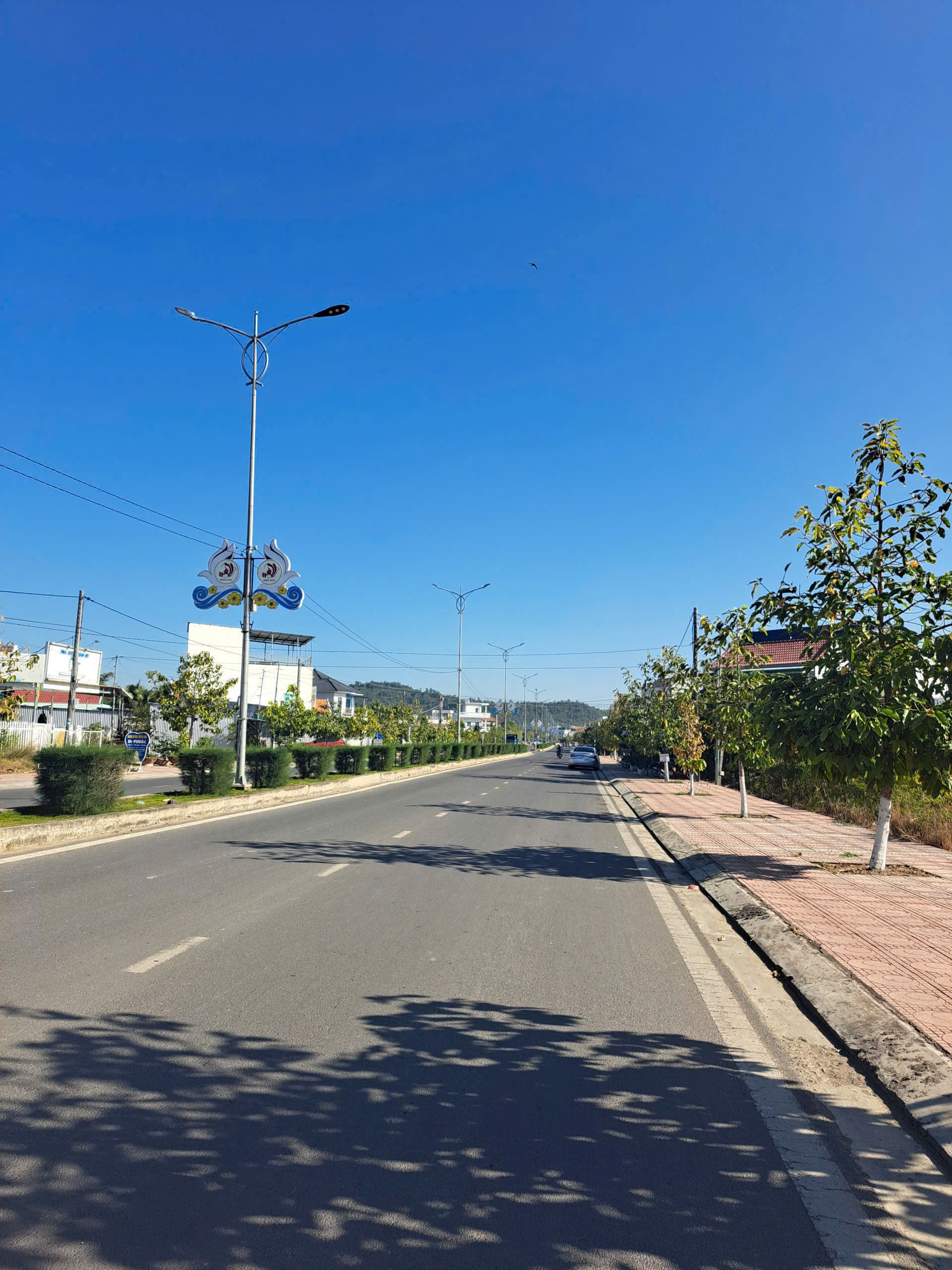 Bán lô góc 126m2 Mặt tiền 2/4 trung tâm thị xã Ninh Hòa Khánh Hoà 0985451850 2