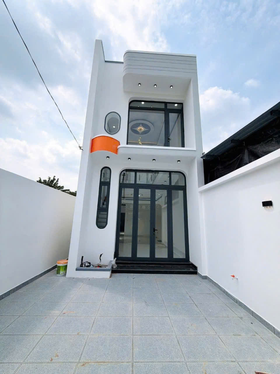 Bán nhà mới xây mt Lộc Trung, Mỹ Lộc dt 100m2 , 1 lửng 3pn,2wc giá 2,69 tỷ 2