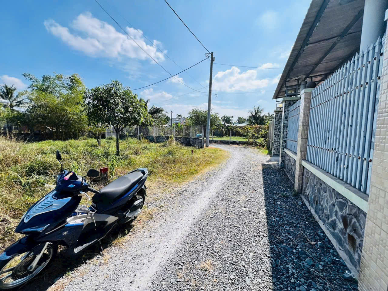 Bán 2 nền thổ cư hẻm đá xanh xe oto xã Trung Lập Thượng dt 132m2 giá 1,1 tỷ / lô 2