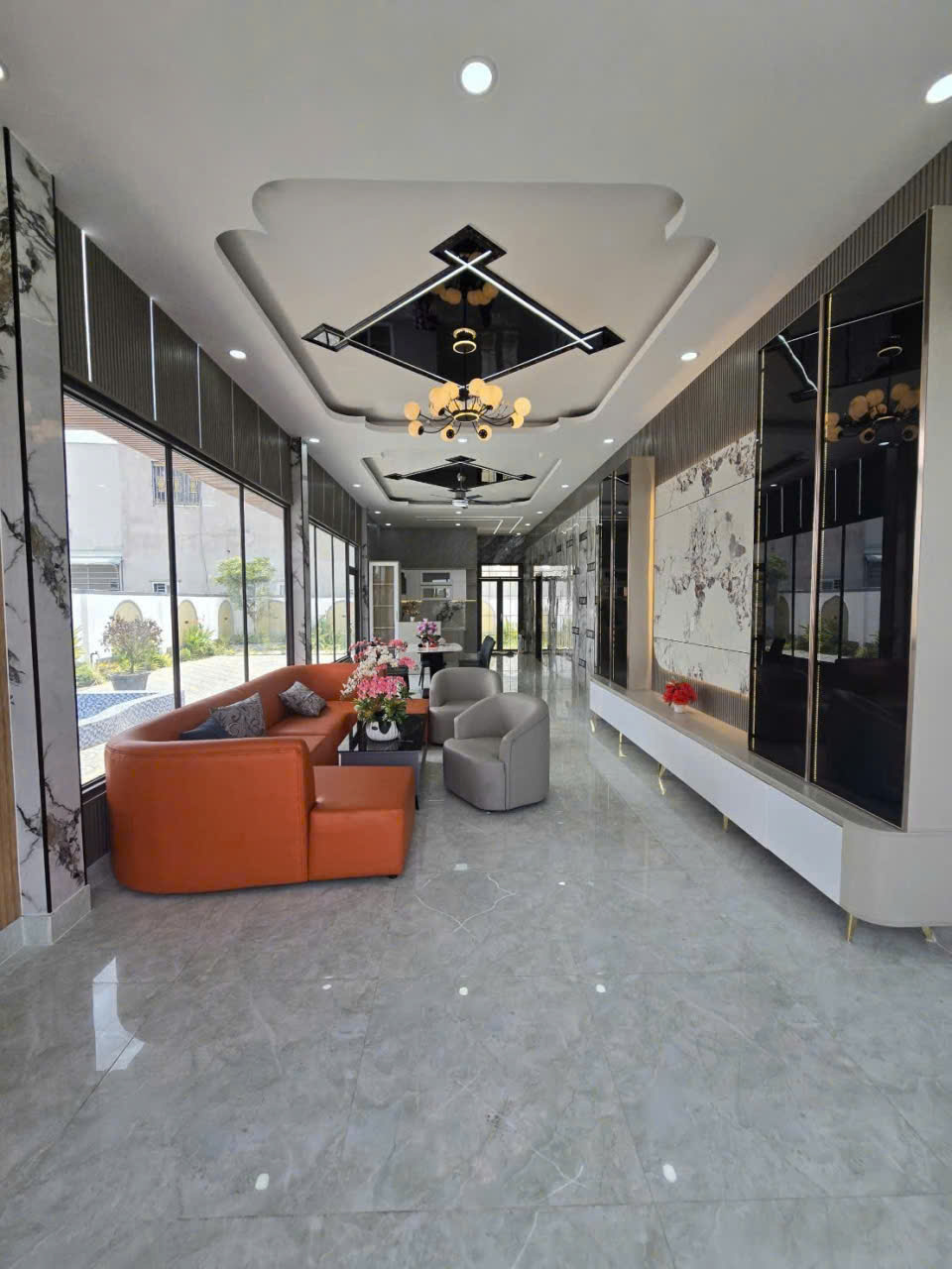 Bán villa sân vườn hồ bơi Long Thượng, Cần Giuộc dt550m2 , 3pn,2wc giá 5,6 tỷ 4