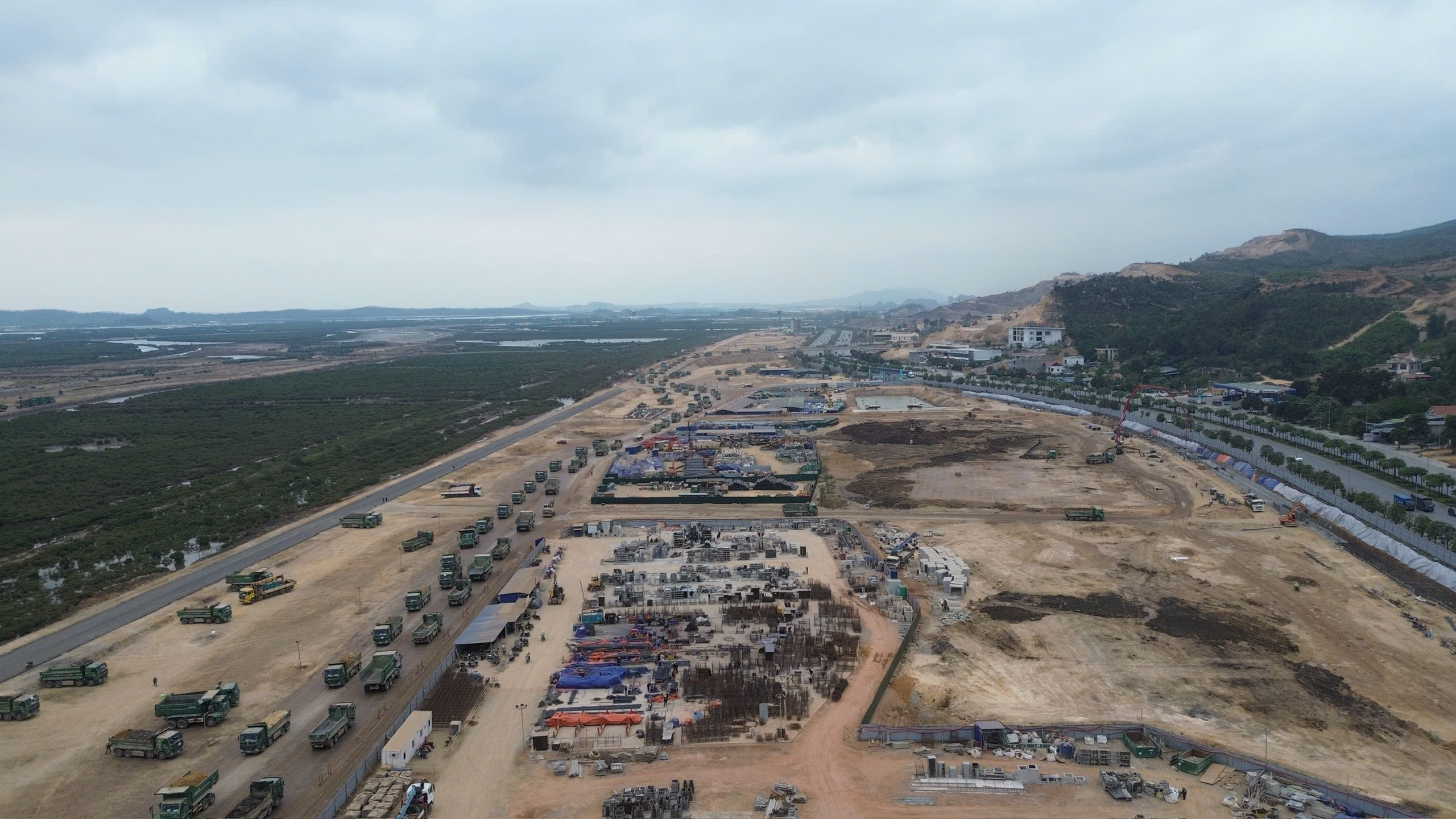 căn Biệt thự 150m2 xây 3 tầng giá 15 tỷ 2