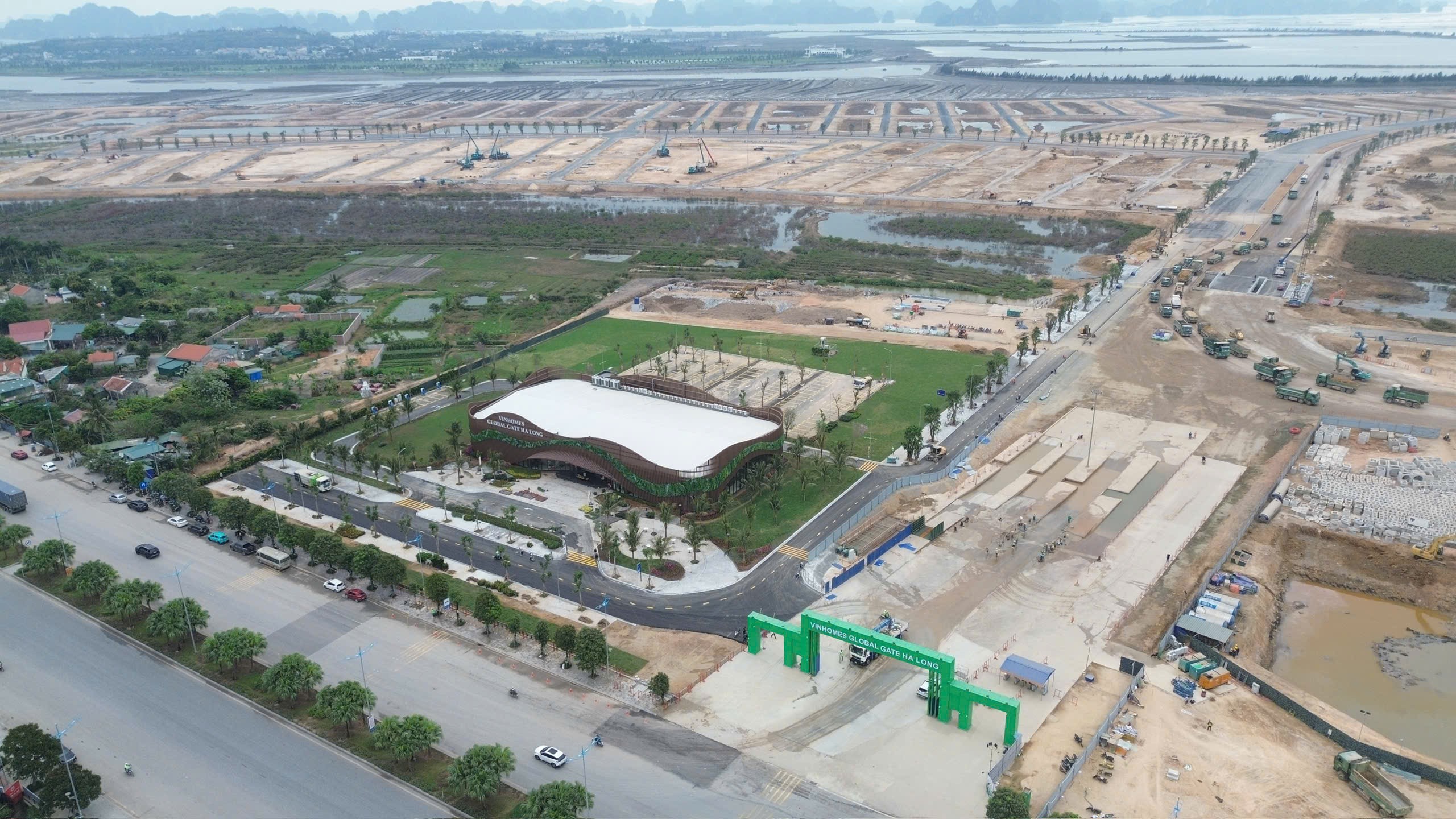 Biệt thự 180m2 xây 3 tầng giá 18 tỷ 2